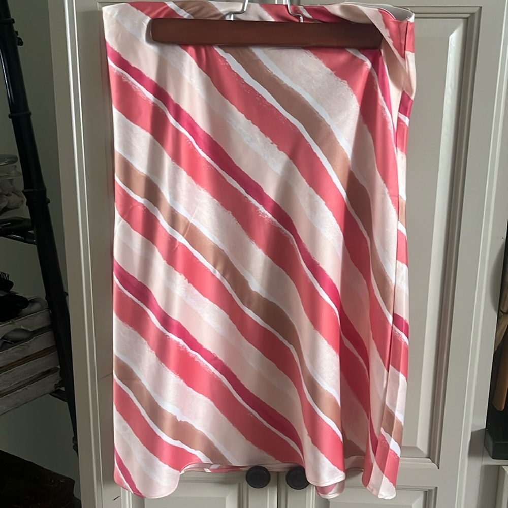 Loft skirt